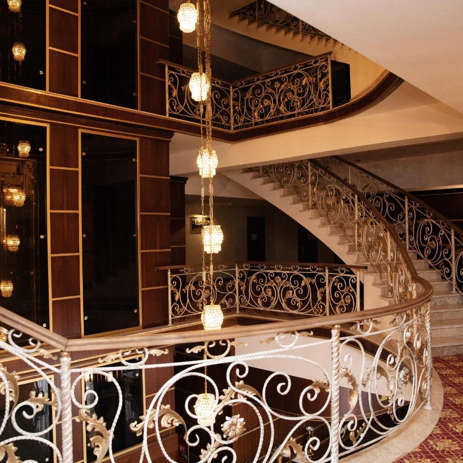 Atlas Hotel Баку Екстериор снимка