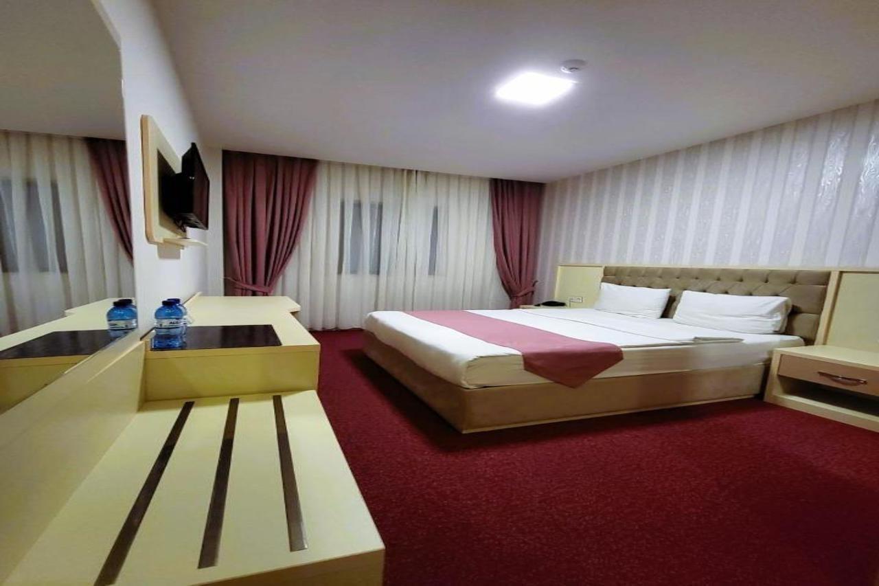 Atlas Hotel Баку Екстериор снимка