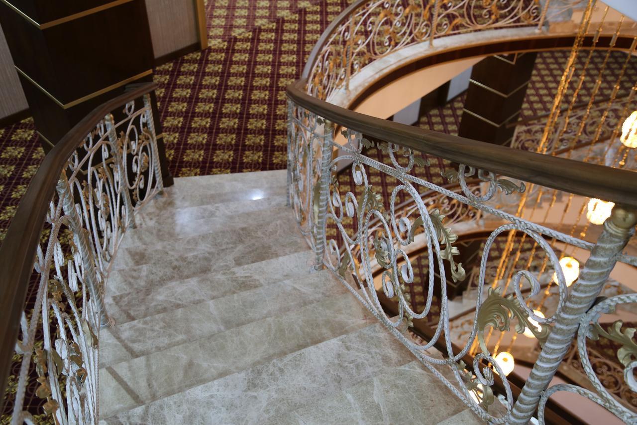 Atlas Hotel Баку Екстериор снимка